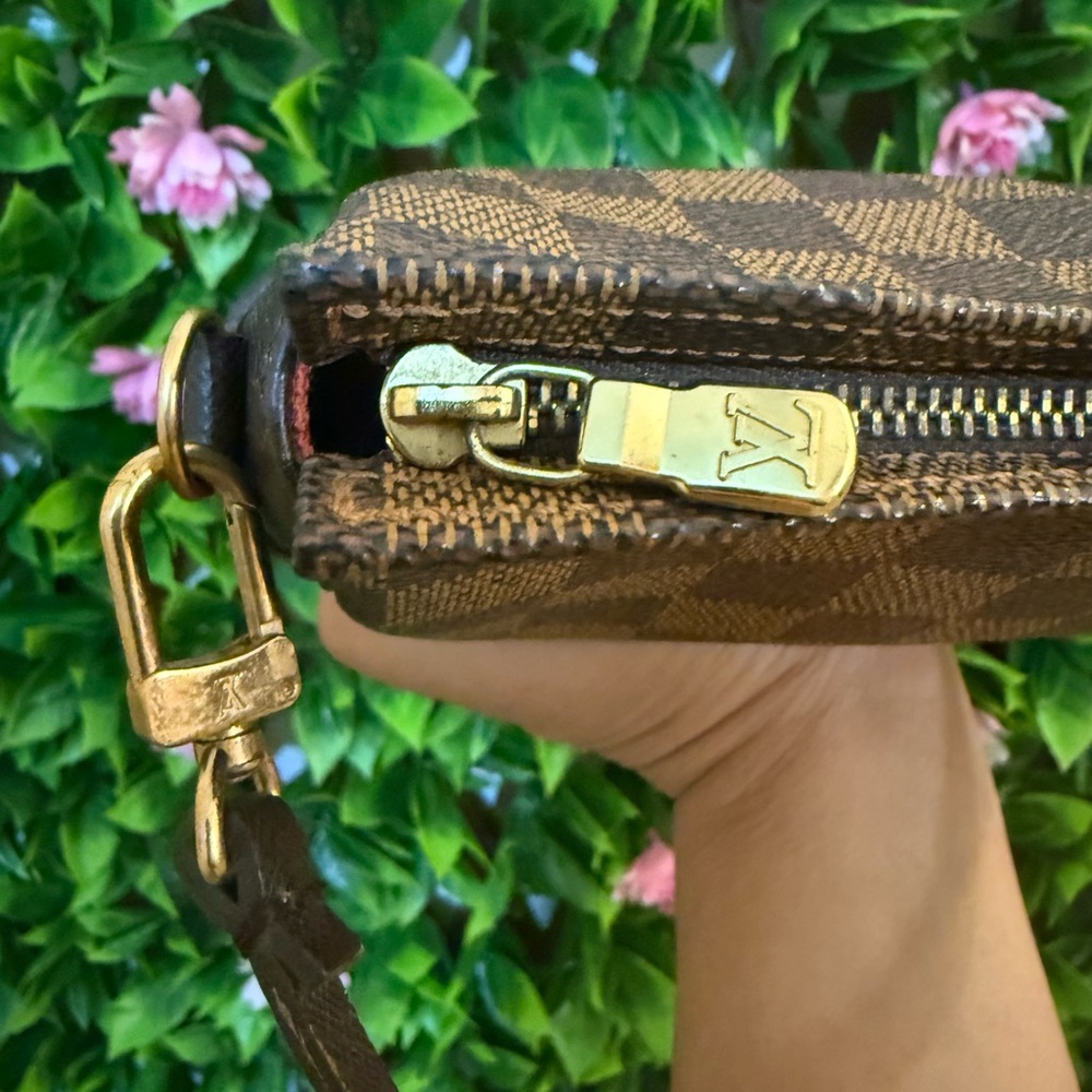Louis Vuitton Damier Ebene Trousse pouch bag - Picture 11 of 15